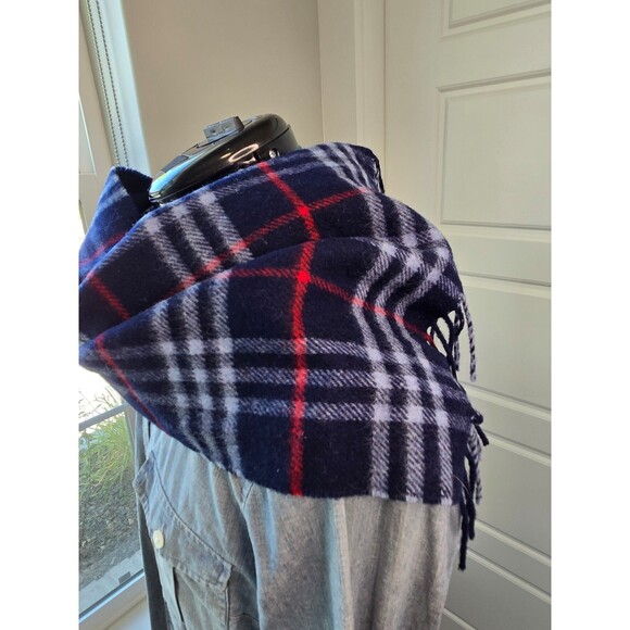VINTAGE BURBERRYS OF LONDON AUTHENTIC BLUE RED PLAID  LAMBSWOOL UNISEX OS 1990s - Picture 3 of 12